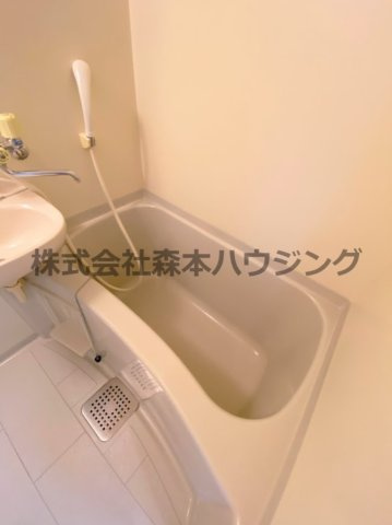 【浴室】 | 　エリトール津田 | 日々の暮らしに欠かせないお風呂です