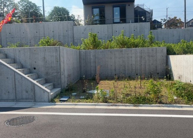 【外観】 | 販売されている全ての土地が、宅地用の土地であるとは限りません。都市計画法に基づき、基本的に住宅を建てることができるのは土地計画区であることに加え、市街化区域として定められている地域のみとなっています。