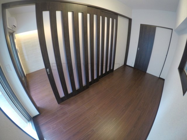 【寝室】 | プレジオ江坂ルージュ