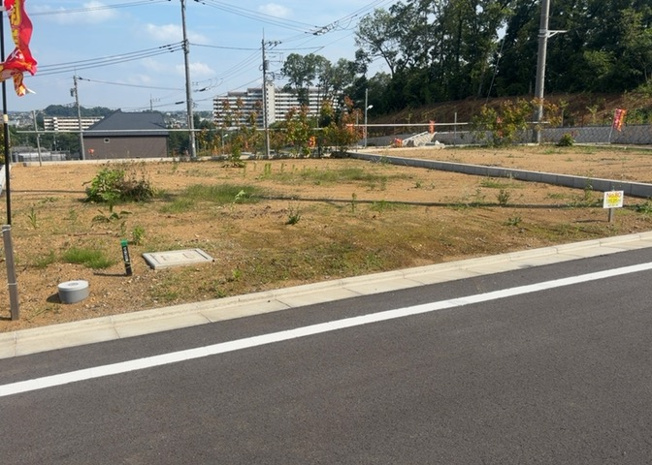 【前面道路含む現地写真】 | ハザードマップは自然災害による被害を予測し、その被害範囲を地図上で表したものです。近年特に災害が多くなっていますので、事前に調査すると安心できます。ハザードマップは国交省のホームページをご覧ください。