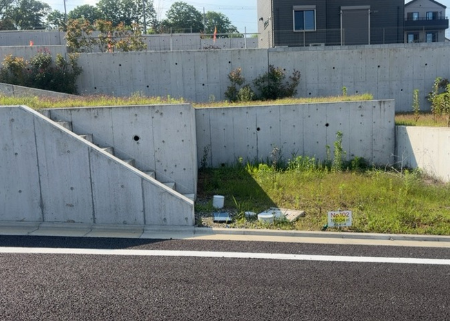 【外観】 | 販売されている全ての土地が、宅地用の土地であるとは限りません。都市計画法に基づき、基本的に住宅を建てることができるのは土地計画区であることに加え、市街化区域として定められている地域のみとなっています。