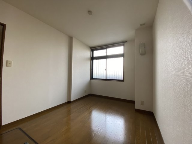 ルネス国分の寝室|落ち着いて過ごせるお部屋なので、寝室にいかがでしょうか