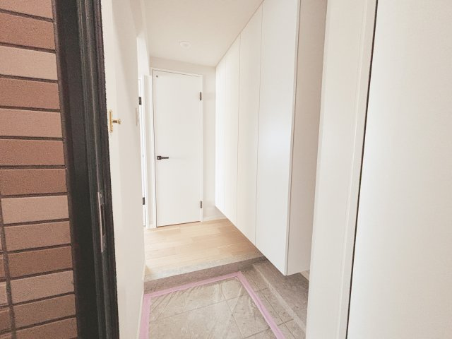 【玄関】