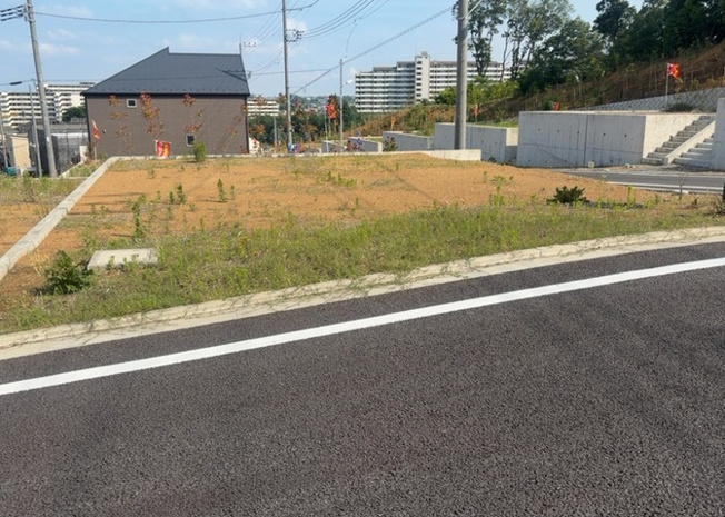 【前面道路含む現地写真】 | ハザードマップは自然災害による被害を予測し、その被害範囲を地図上で表したものです。近年特に災害が多くなっていますので、事前に調査すると安心できます。ハザードマップは国交省のホームページをご覧ください。