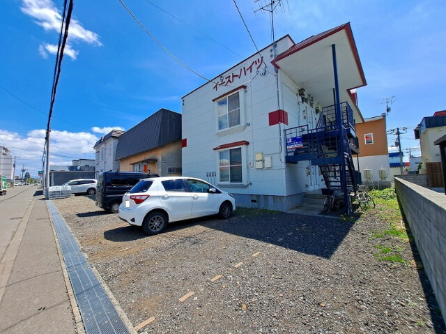 イーストハイツ