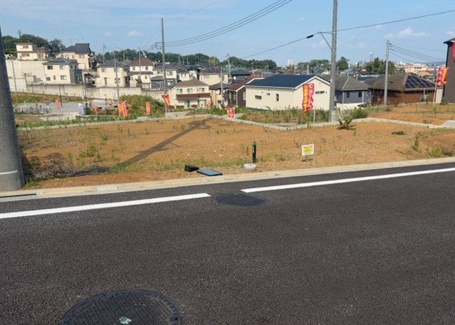 【外観】 | 販売されている全ての土地が、宅地用の土地であるとは限りません。都市計画法に基づき、基本的に住宅を建てることができるのは土地計画区であることに加え、市街化区域として定められている地域のみとなっています。