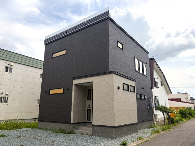 旭川市末広二条６丁目の一戸建て