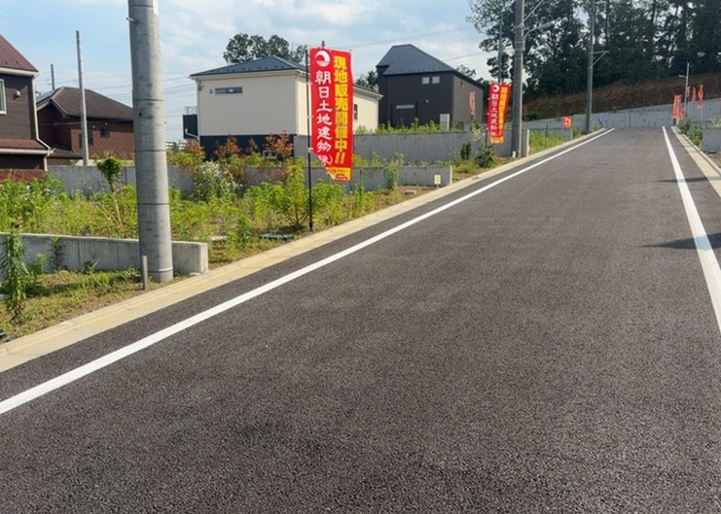 【外観】 | 土地探しをしていると都市計画区域という言葉を目にすると思います。法律によって、都道府県知事や国土交通大臣が指定するエリアのことを指しており、都市計画区域は市街化区域と市街化調整区域に分けられています。