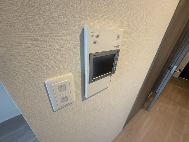 MAXIV　CROS江坂のセキュリティ