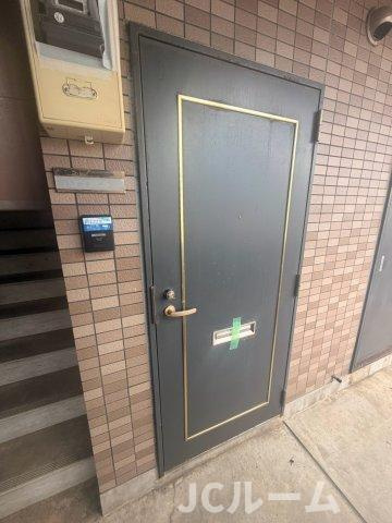 キングパレスのエントランス
