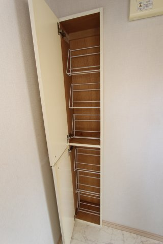 ユナイトステージ下平間の収納|同タイプ参考写真です。