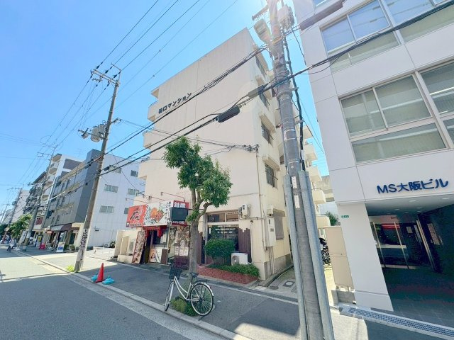 樋口マンションの外観