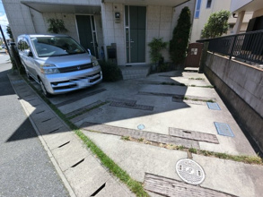 【駐車場】