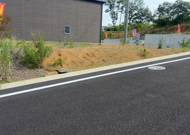 【外観】 | 土地探しをしていると都市計画区域という言葉を目にすると思います。法律によって、都道府県知事や国土交通大臣が指定するエリアのことを指しており、都市計画区域は市街化区域と市街化調整区域に分けられています。