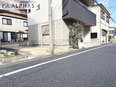 【前面道路含む現地写真】 | 芦屋市呉川町　新築戸建 | ■南東向きの前面道路です♪
