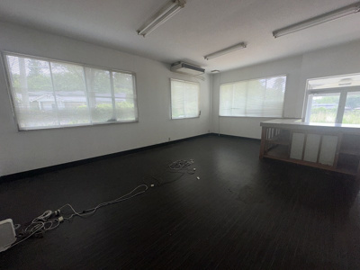 【洋室】 | 那須塩原市下田野　990万円　中古事務所