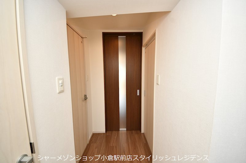 ウィングス重住の玄関