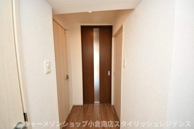 ウィングス重住の玄関
