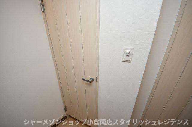 ウィングス重住の玄関