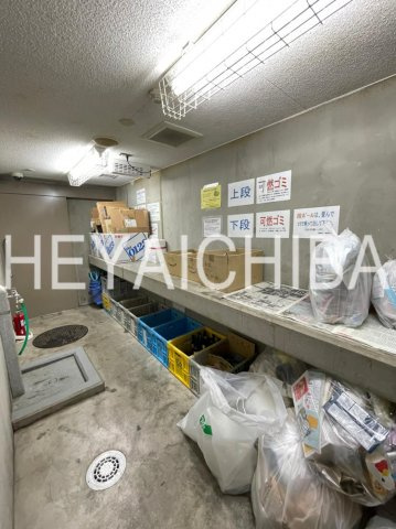 ダイアパレス蔵前のその他共用部分|敷地内ゴミ置場