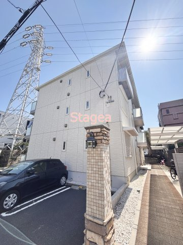 パームコテージⅥ番館の外観