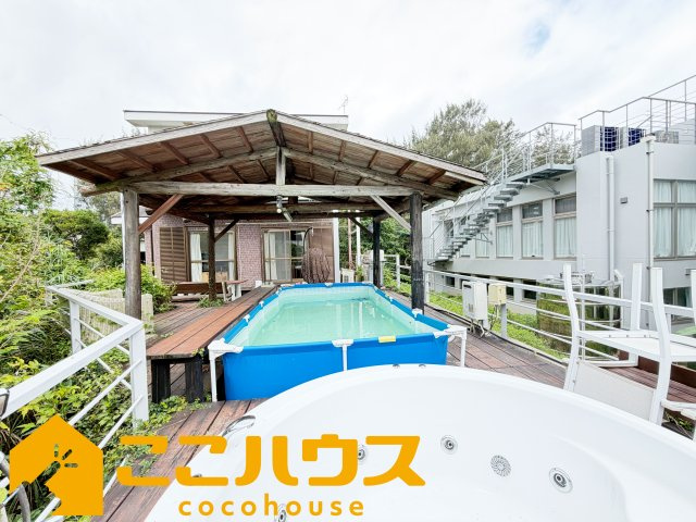 恩納村谷茶　中古一戸建てのバルコニー|1階テラス
