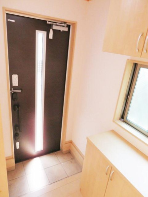 【玄関】 | 中町戸建