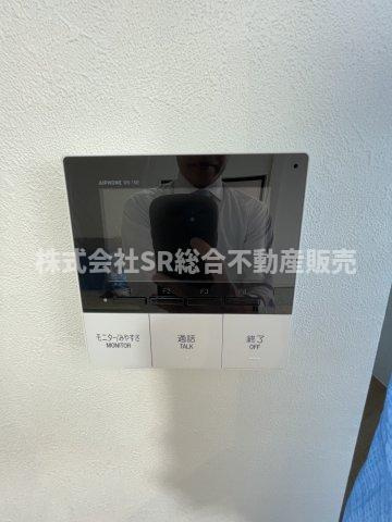 昭和町中古戸建の防犯設備|モニター付きインターホンがあり女性やお子様にも安心です！