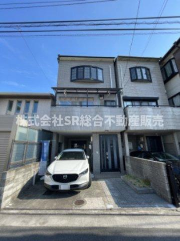 昭和町中古戸建の外観|鉄骨造3F建て♪住環境大変充実しています！