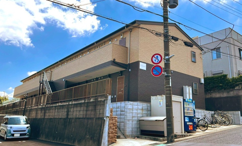 エスコートの外観