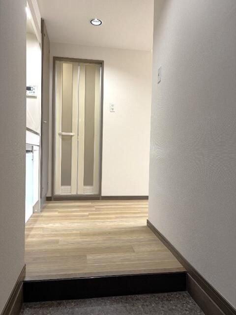 Ｔ’ｓ　ｇａｒｄｅｎ都立大学Ⅱの玄関
