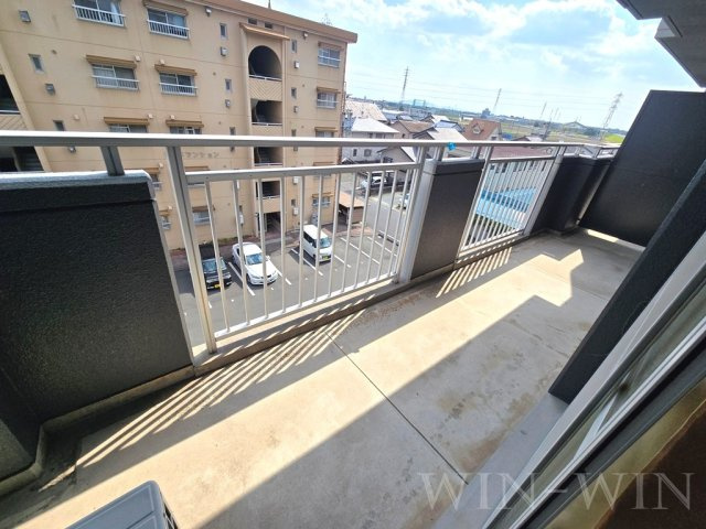 第2橋本マンションのバルコニー|イメージ（同建物内別部屋の写真です）