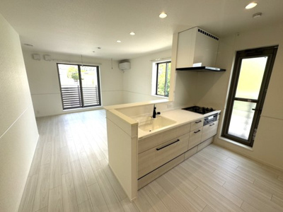 【居間・リビング】 | HEBEL MAISON 紫野