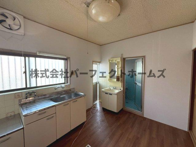 長尾家具3丁目戸建　賃貸のキッチン|きれいなキッチンです