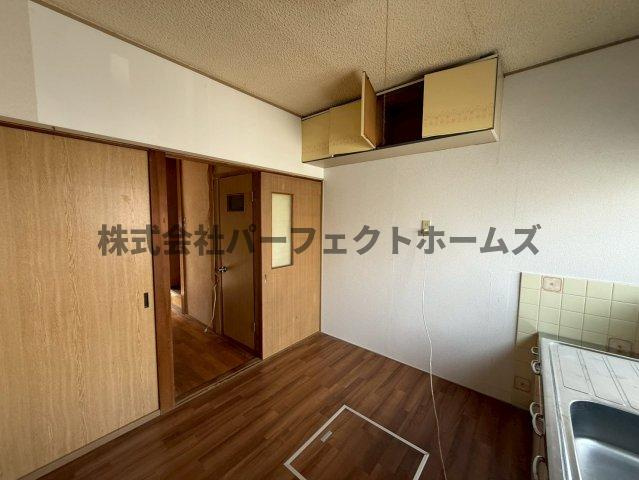 長尾家具3丁目戸建　賃貸の居間・リビング|ゆったりとしたリビングです