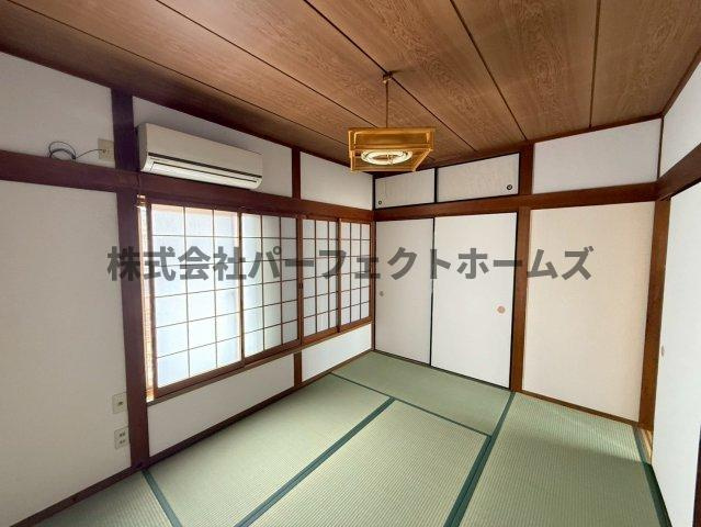長尾家具3丁目戸建　賃貸の和室|和室がひろがる居住スペース