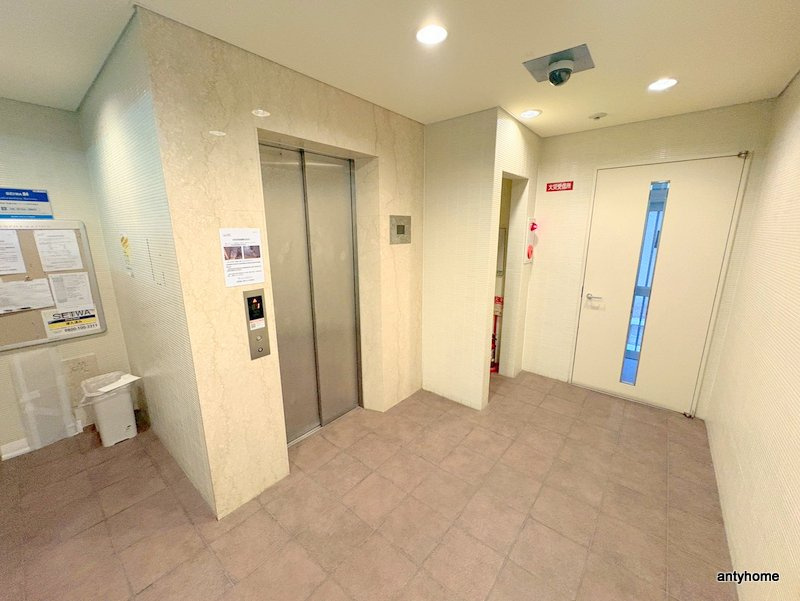OCEAN松屋町　仲介手数料無料のロビー