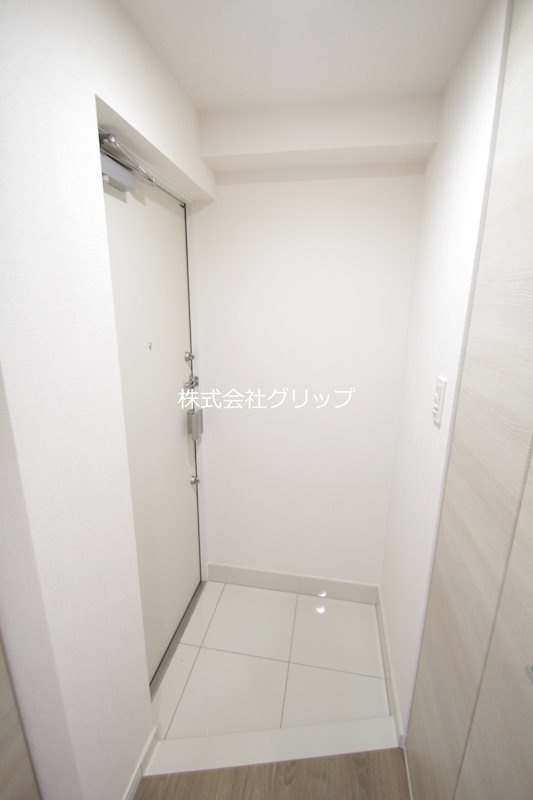 Le'a横濱ベイシティの玄関