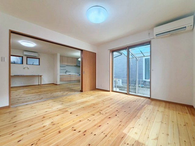 中古戸建　千代川町高野林西田の洋室