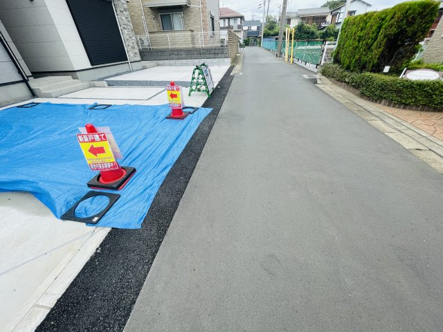 船橋市三山７丁目１５期の前面道路含む現地写真