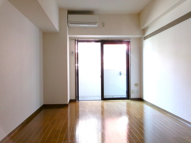 第３今泉ビルの洋室