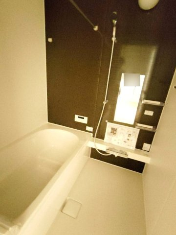 川越市小仙波町２丁目の新築一戸建の浴室