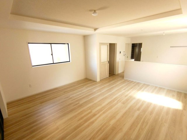 川越市小仙波町２丁目の新築一戸建の居間・リビング