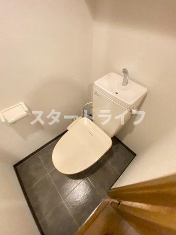 大阪市淀川区西中島１丁目の賃貸マンションのトイレ