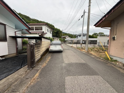 【前面道路含む現地写真】 | 桐生市梅田町　庭付き4DK