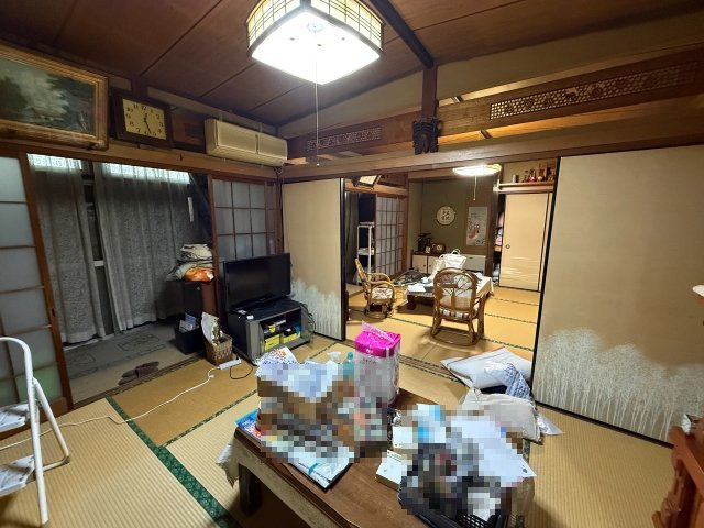 【居間・リビング】 | 桐生市梅田町　庭付き4DK