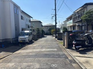 【前面道路含む現地写真】 | 横浜市泉区中田東２丁目　新築分譲住宅　全４棟　今回販売4棟 | 前面道路