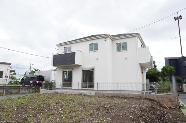 草加市新里町 新築分譲住宅