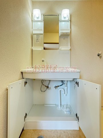 ハイツ櫛原プラスワンの洗面所|脱衣スペースもあります