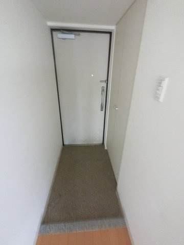クレール和泉の玄関